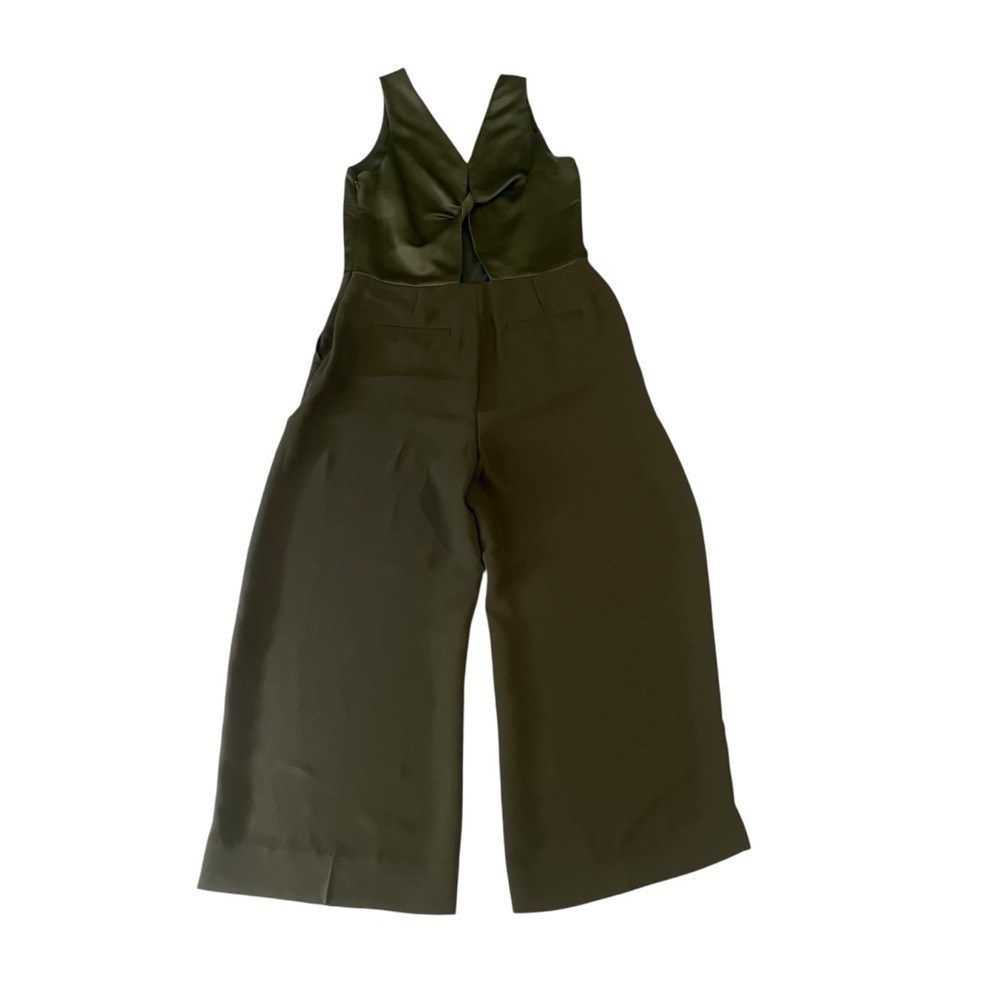 Banana Republic Twist-Back Cropped, Olive Green Jumpsuit Size 2 - Picture 4 of 8